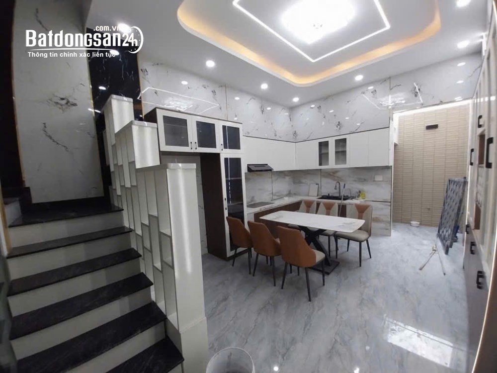 Nhà Lê Văn Khương, Phường Tân Thới Hiệp, 65m², 1 trệt 3 lầu, thang máy, hẻm ô tô, chỉ 7.x tỷ.