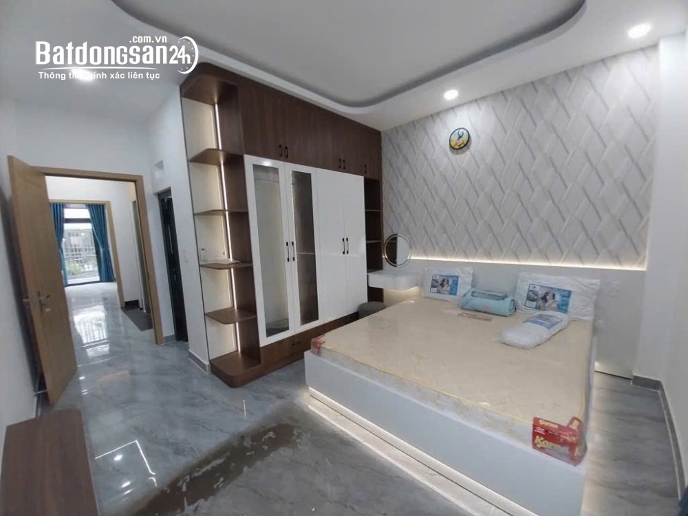 Nhà Lê Văn Khương, Phường Tân Thới Hiệp, 65m², 1 trệt 3 lầu, thang máy, hẻm ô tô, chỉ 7.x tỷ.