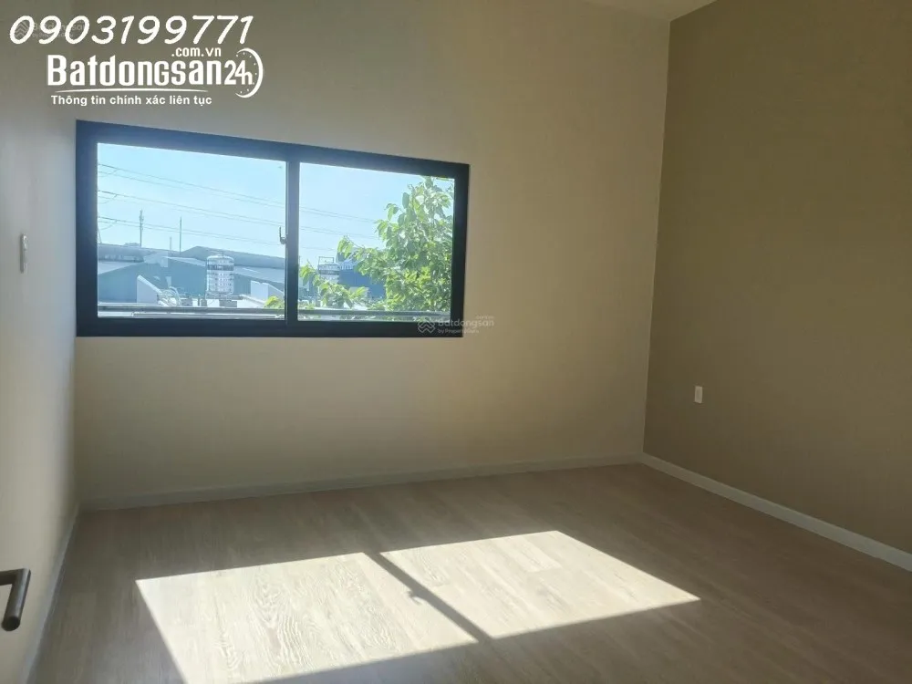 Chính chủ bán nhà 3 tầng trục chính trong khu Compound Cát Tường J-Home, Thuận An, TP. HCM.