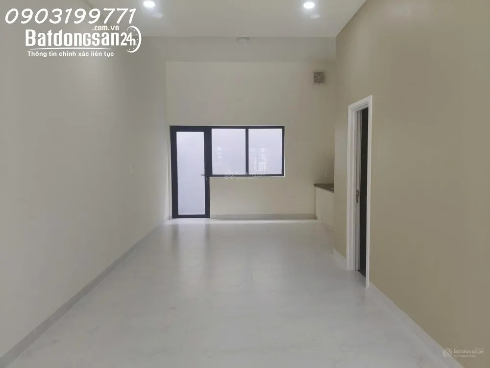 Chính chủ bán nhà 3 tầng trục chính trong khu Compound Cát Tường J-Home, Thuận An, TP. HCM.