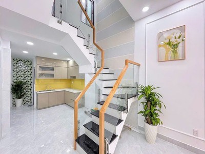 Hồ Văn Cống, Phường Bình Dương, 120m², nhà 1 trệt 1 lầu 1 sân thượng, 3 phòng ngủ, giá chỉ 2 tỷ.