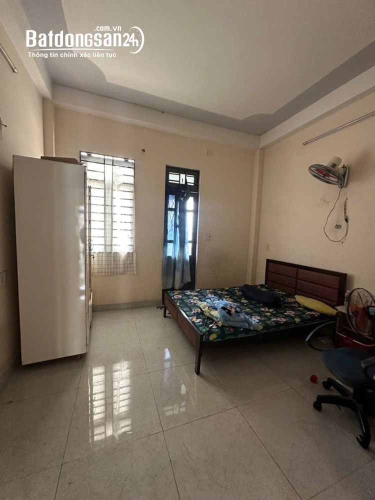 Nhà Bùi Văn Ngữ, Phường Tân Thới Hiệp, DT 58,3m², hẻm 7m, 3 tầng, 4 phòng ngủ, giá 5,8 tỷ.