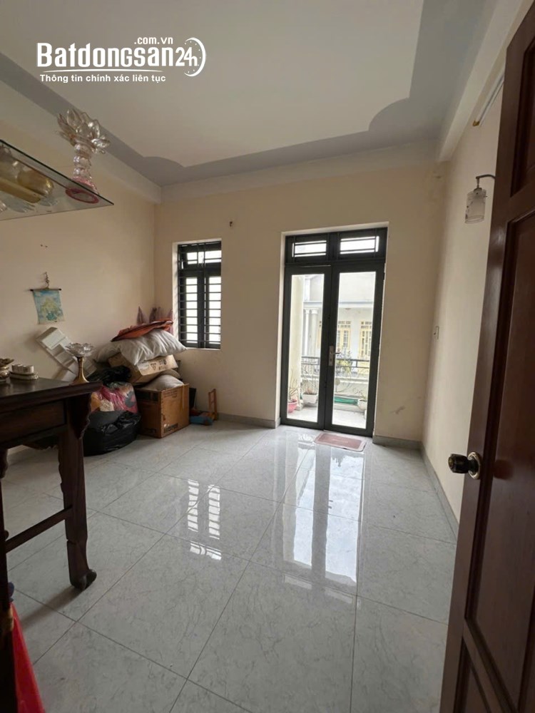 Nhà Bùi Văn Ngữ, Phường Tân Thới Hiệp, DT 58,3m², hẻm 7m, 3 tầng, 4 phòng ngủ, giá 5,8 tỷ.