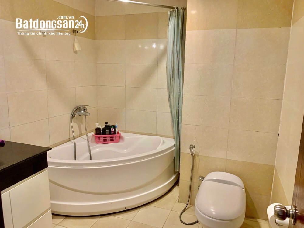 Căn góc CT5C Văn Khê, Hà Đông, 166m², 3PN, 2 ban công Nam, full nội thất, giá 7,8 tỷ.