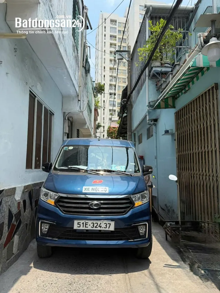 Nhà kế Đầm Sen, Tân Phú, 40m², 3PN, HXH, full nội thất, giá 6 tỷ.