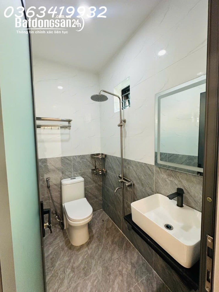  Nhà phố Phước Đông New City, Tây Ninh, DT100m², giá 2,6 tỷ, SHR, full nội thất, có dòng tiền.