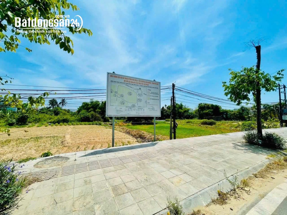 Shophouse Phú Xuân City 132m², 4 tầng, thang máy, dòng tiền 45 triệu/tháng.
