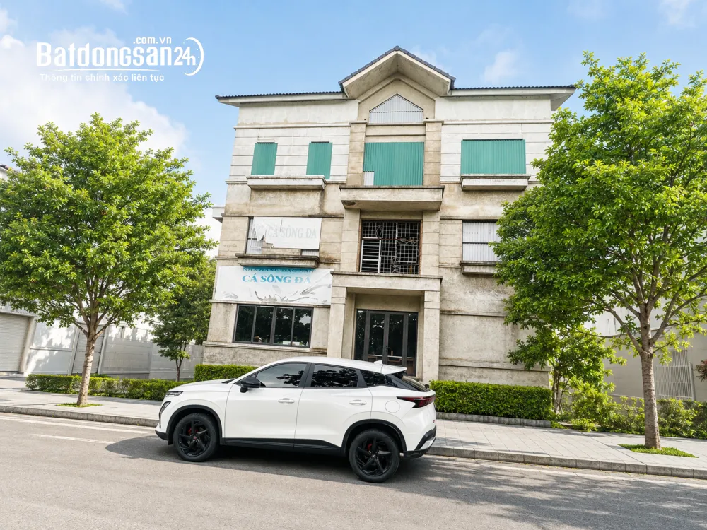 Bán Căn Biệt Thự 215m²_ 52 Tỷ Full Tầng Hầm_ Lô Góc Khu A KĐT Dương Nội_ Hà Đông 