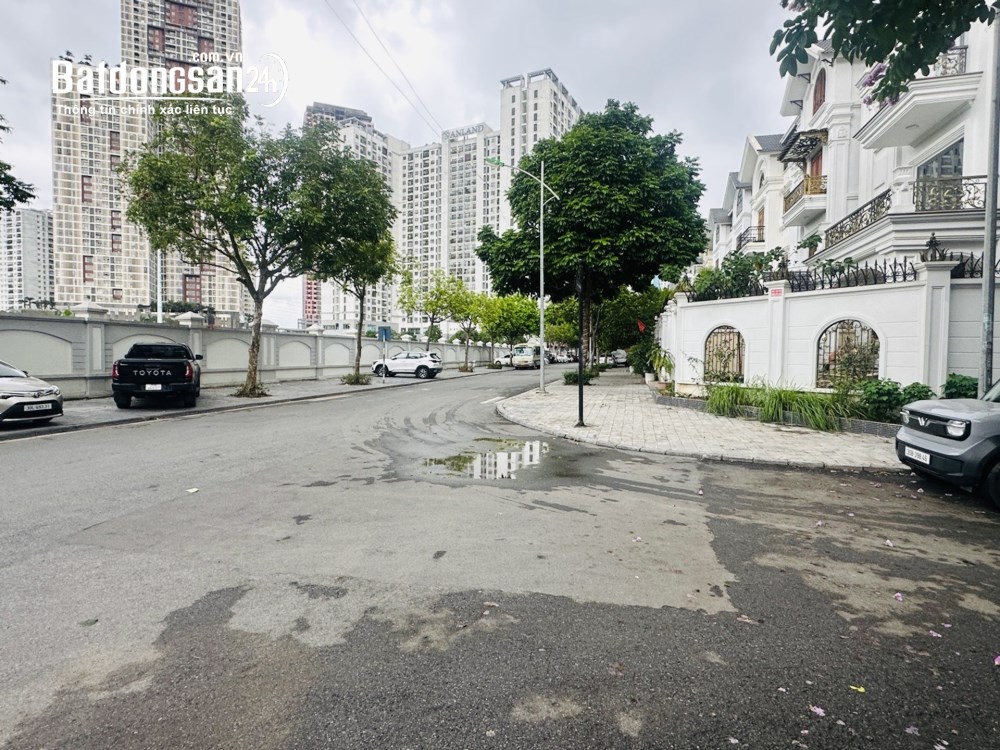 Bán Căn Biệt Thự 215m²_ 52 Tỷ Full Tầng Hầm_ Lô Góc Khu A KĐT Dương Nội_ Hà Đông 