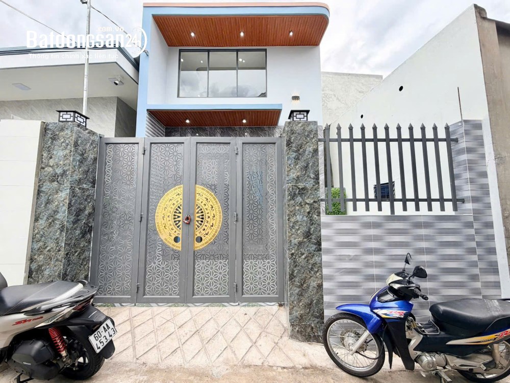 Bán nhà 1 trệt 1 lửng, Tân Triều, Đồng Nai, 89m² thổ cư, đường ô tô, nở hậu 8,2m, giá hơn 3 tỷ.