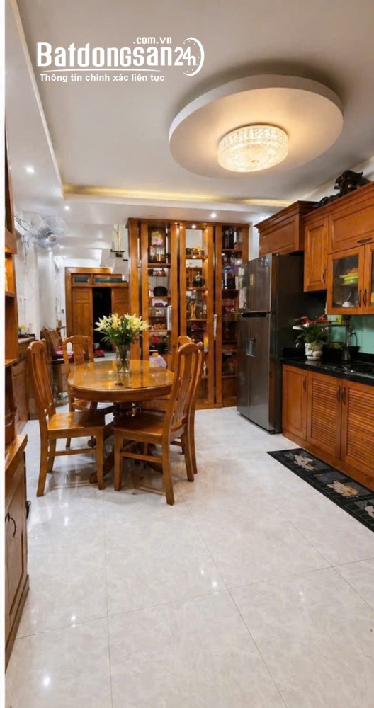 Nhà 4 tầng Hiệp Thành 13, P. Tân Thới Hiệp, TP Hồ Chí Minh, 62m², 3PN, hẻm xe hơi, giá 5,6 tỷ.