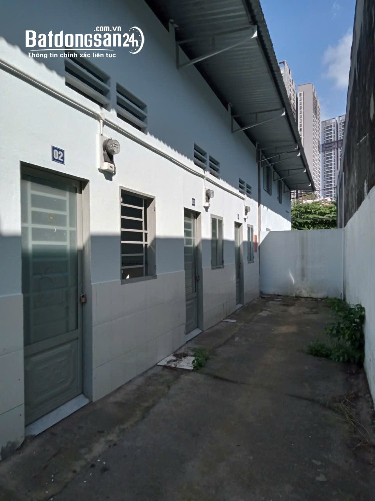 SÁT KHU CHẾ XUẤT LINH TRUNG, THỦ ĐỨC, NHÀ TRỌ 100M2,  CHỈ 5.6T