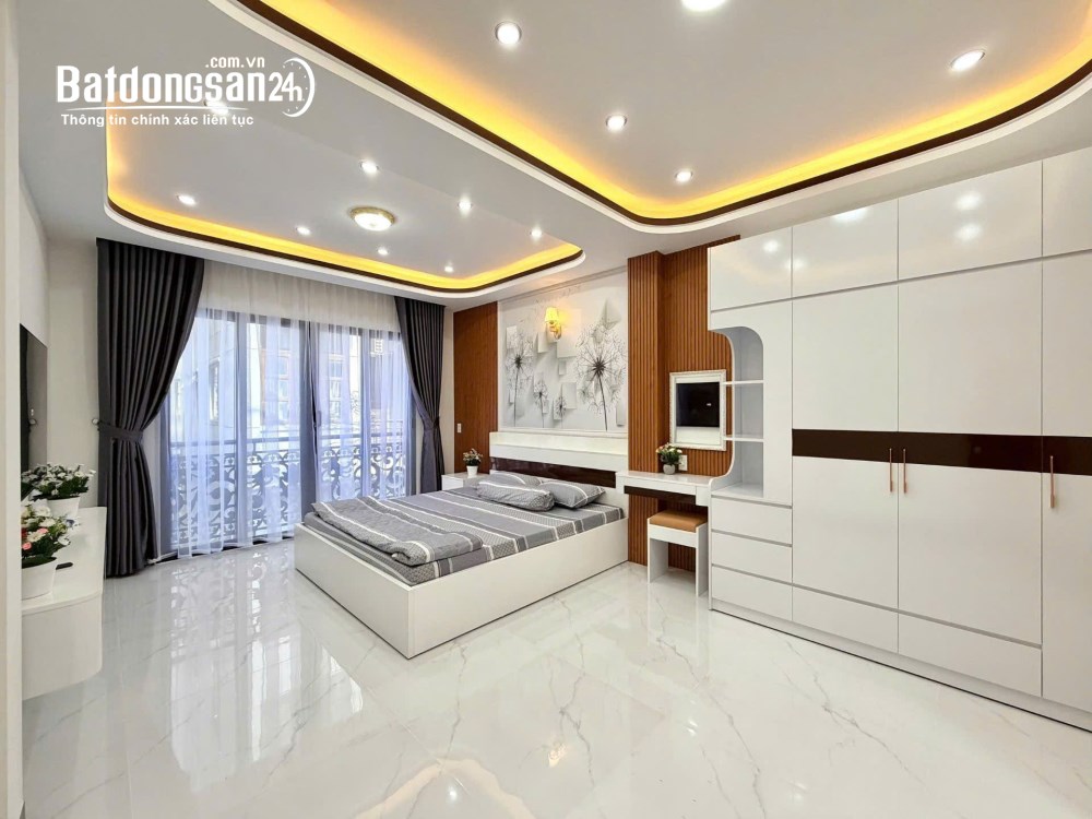 Bán nhà Trần Quang Diệu, Quận 3, 40m², nhà 5 tầng, hẻm 5m, 4PN khép kín, dòng tiền 30 tr/th.