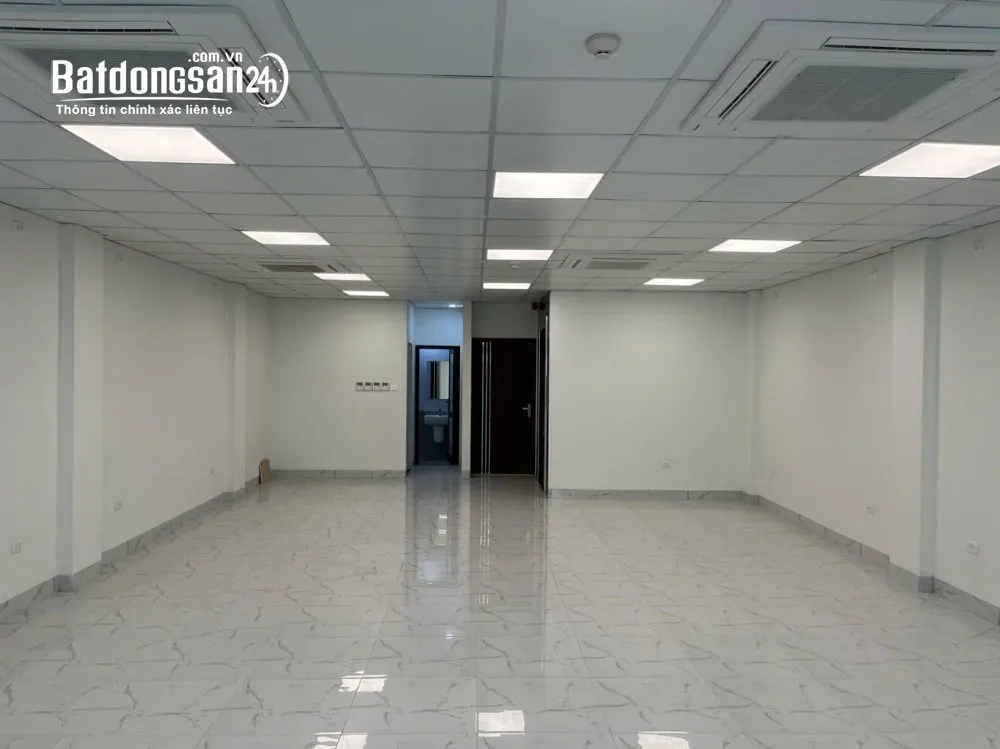  Cho thuê văn phòng Vũ Ngọc Phan, Phường Láng, Hà Nội 100m²/sàn, 8 tầng, ngõ 8m, giá 17,5 tr/th.