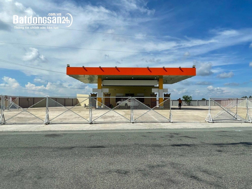 Cho thuê trạm xăng dầu tại Tân Lập, Mộc Hóa, Long An, diện tích 3.680m², giá 16 triệu/tháng.