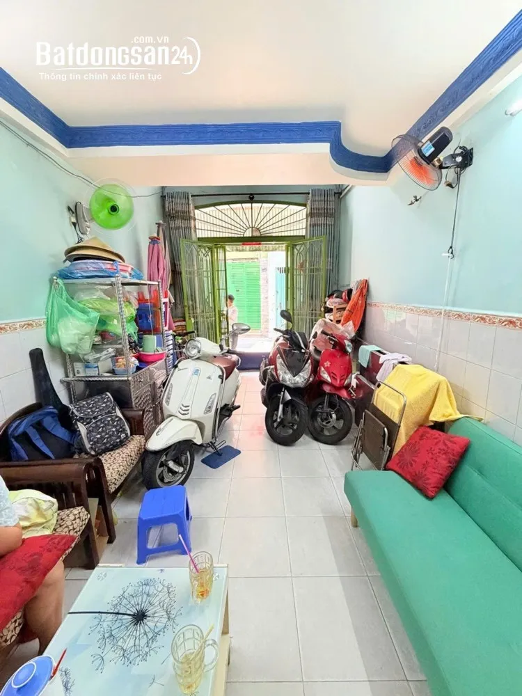 Bán nhà hẻm xe hơi thông sát mặt tiền Vườn Chuối, Quận 3, 4 tầng, 5 phòng ngủ, giá nhỉnh 8 tỷ.