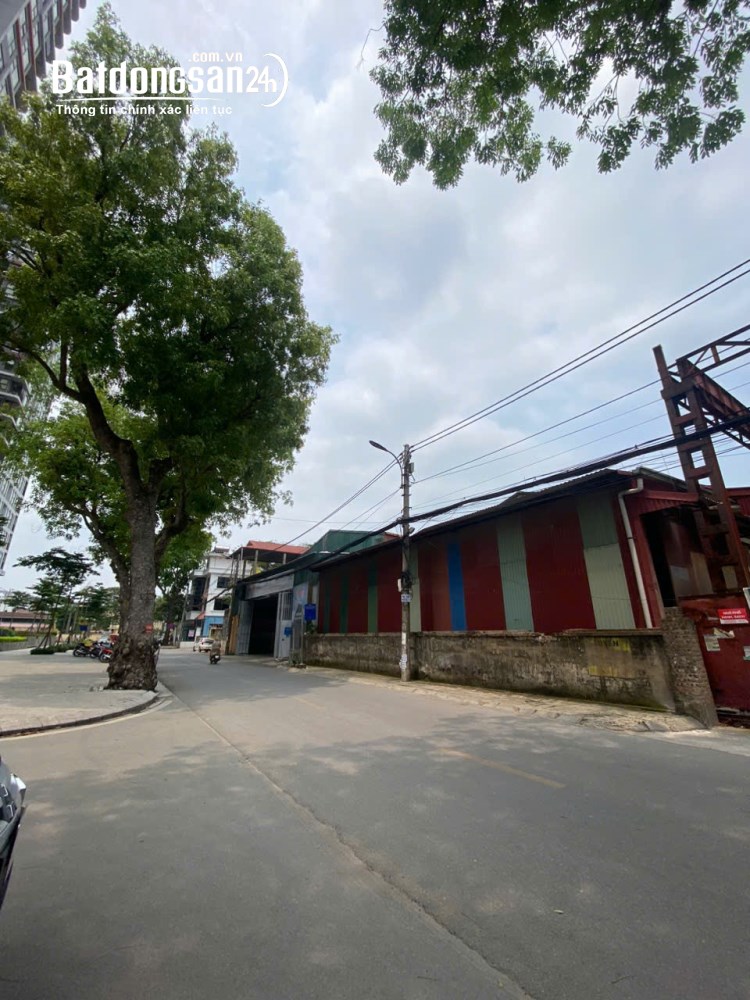 Cho thuê kho xưởng 1.300m² – Đức Giang, Hà Nội, giá 100 triệu/tháng.