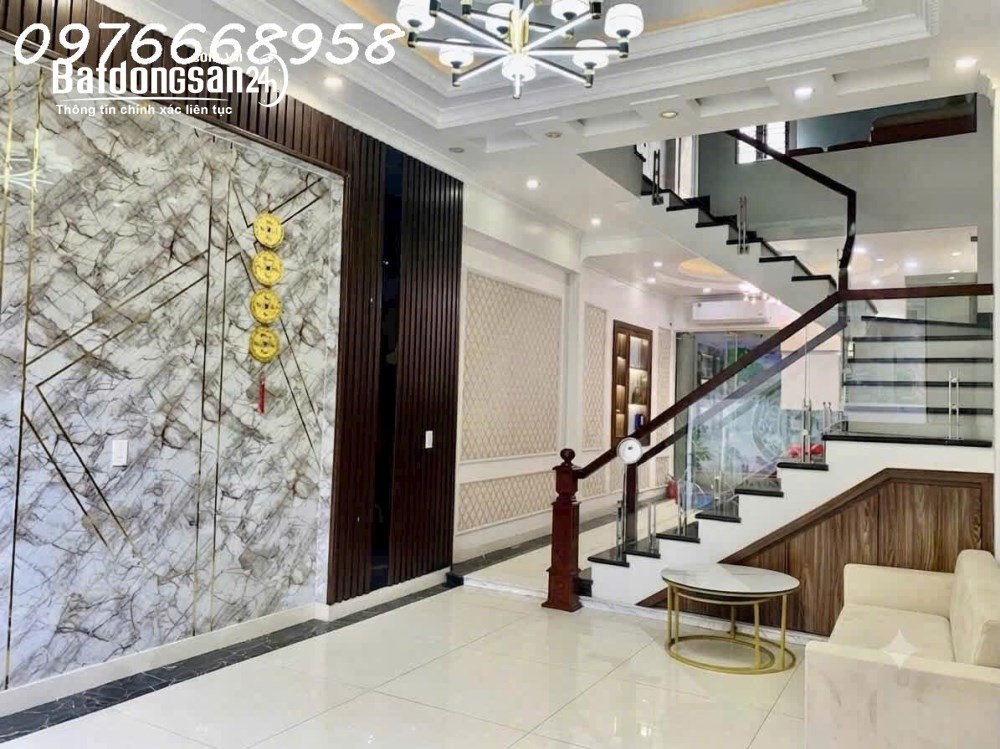Nhà 4 tầng, full nội thất, ô tô tránh, DT53,1m², Thành Tô, Hải An, Hải Phòng, giá 6 tỷ.
