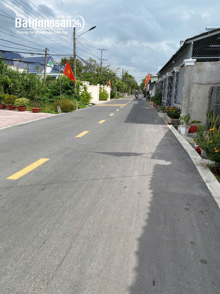 Bán đất mặt tiền Bùi Hữu Nghĩa, Cần Thơ, 221m², 181,4m² thổ cư, giá 2,65 tỷ.