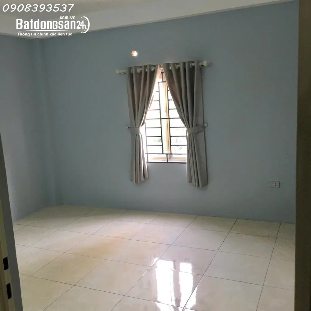 CHO THUÊ NHÀ NGUYÊN CĂN QUẬN 9, 4PN, 3WC - Có cửa hậu.