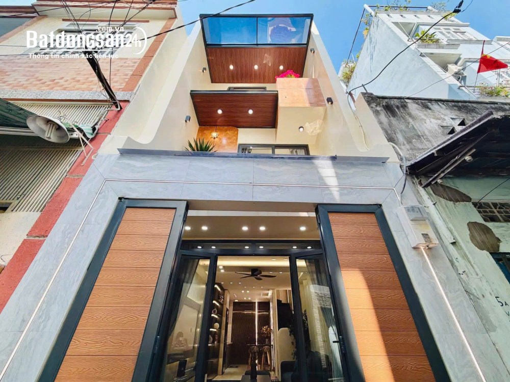 Bán nhà Phan Văn Trị, Gò Vấp 3,6×11m, 3PN, 3WC, gần CityLand, giá 6,55 tỷ.
