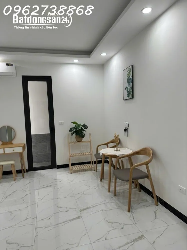 Cho thuê ccmn 7/53/ngõ 285 Đội Cấn - Ba Đình - Hà Nội.
