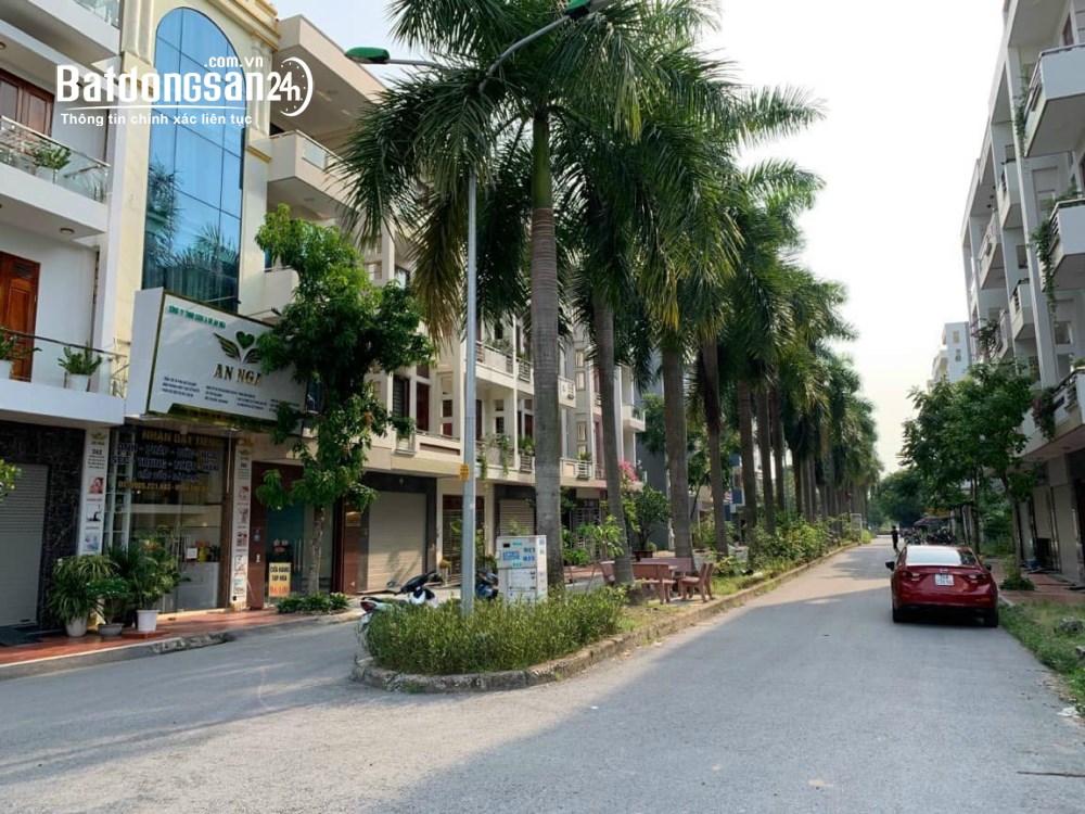 Đất mặt đường đôi Phùng Chí Kiên, P. Lê Thanh Nghị, Hải Phòng 150m², mặt tiền 10m, giá 4.x tỷ/lô.