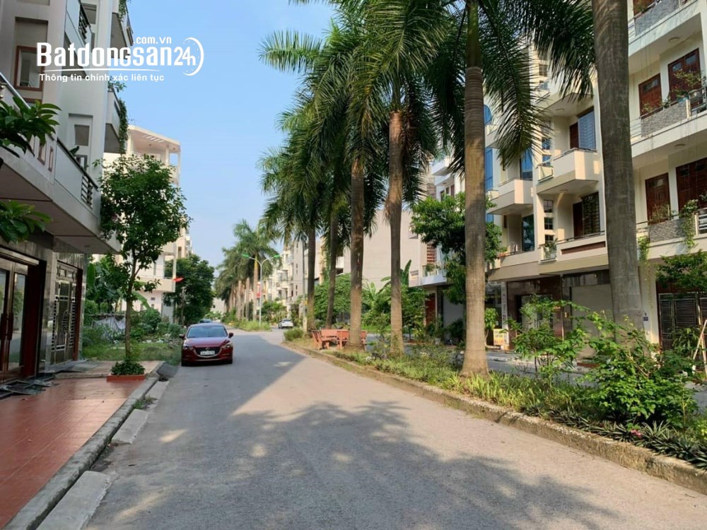 Đất mặt đường đôi Phùng Chí Kiên, P. Lê Thanh Nghị, Hải Phòng 150m², mặt tiền 10m, giá 4.x tỷ/lô.