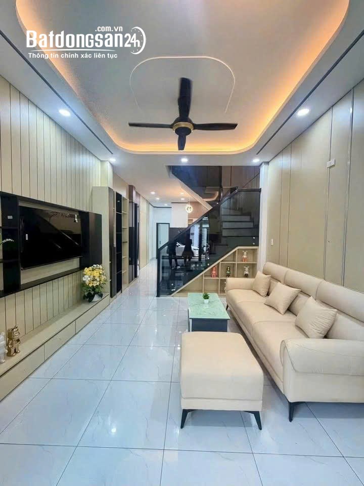 Nhà 3PN tại Thủ Dầu Một, sổ hồng riêng, hỗ trợ vay ngân hàng 70%.