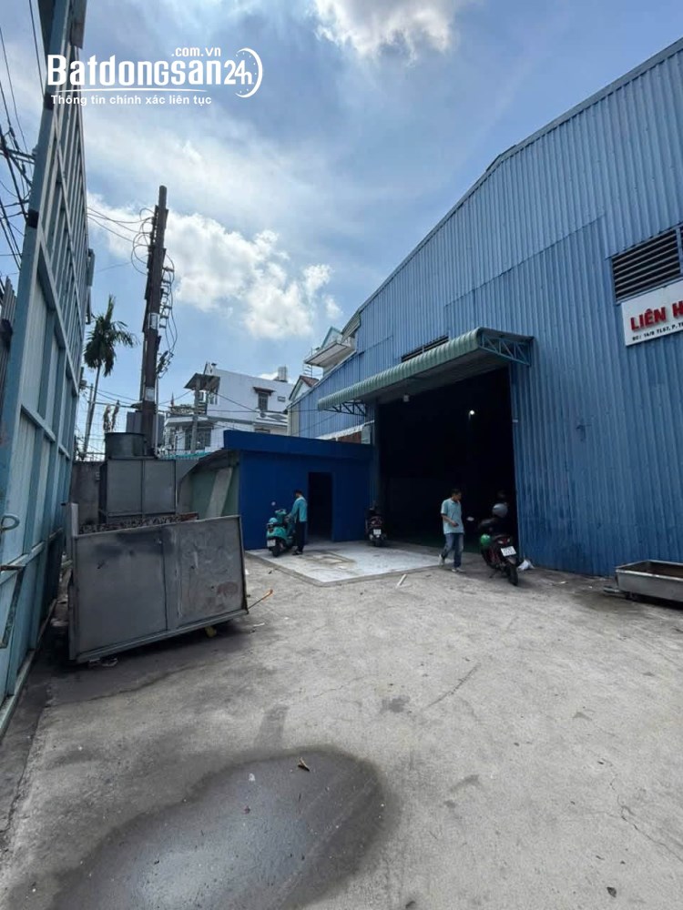 Cho thuê kho xưởng 650m², điện 3 pha, nền chịu lực tốt, đường xe tải lớn, An Phú Đông, TP. HCM.