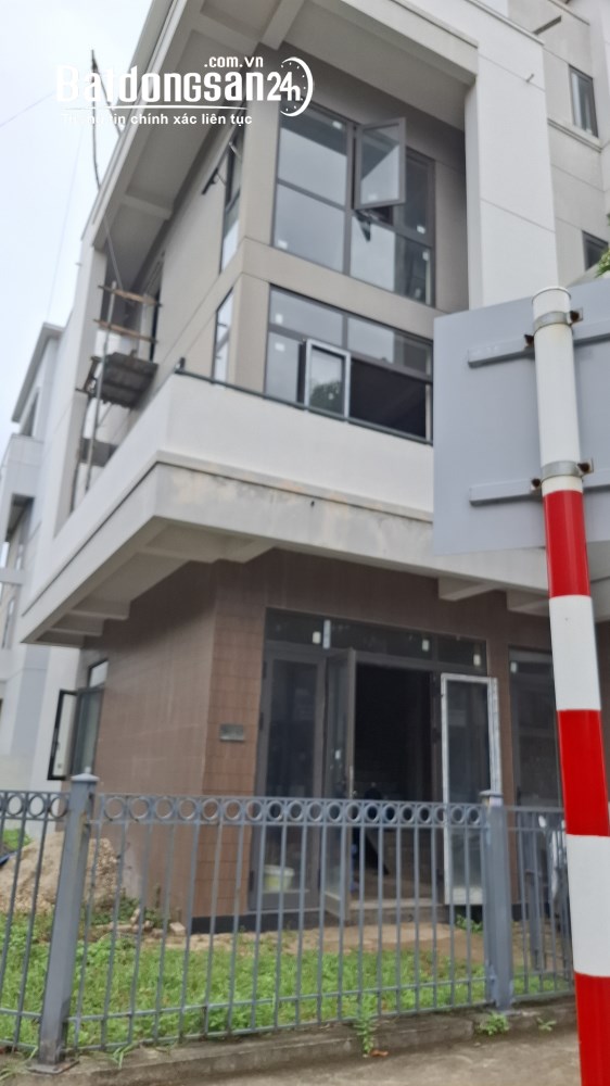 Chính chủ bán nhà 120m², vị trí đẹp, giá 12,9 tỷ Phường Từ Sơn, Bắc Ninh.