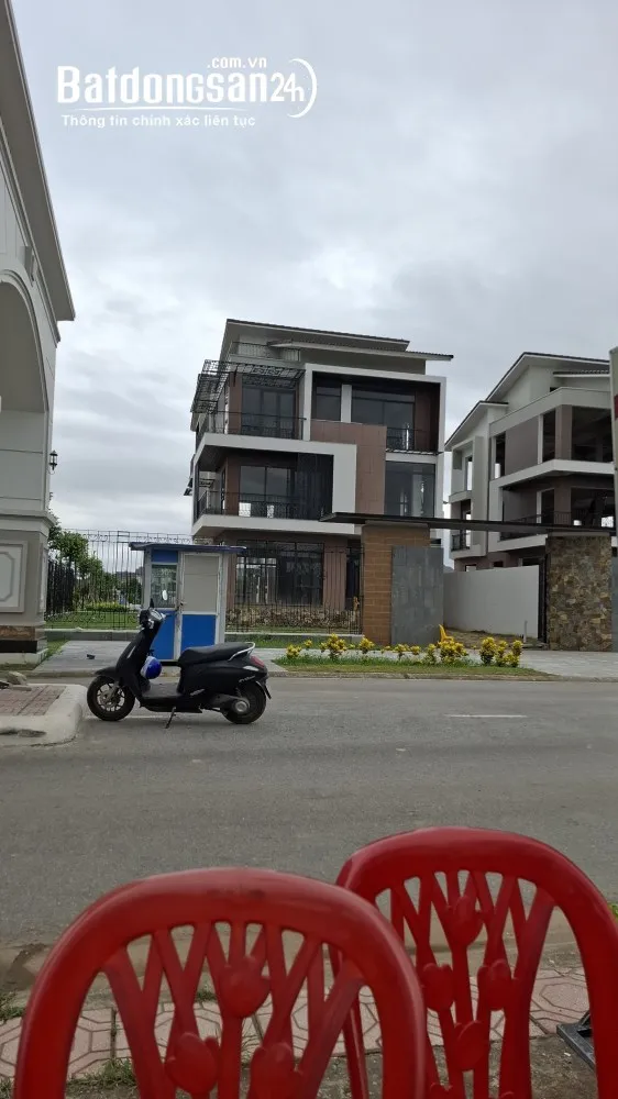 Cho thuê phòng sạch đẹp, wifi tốc độ cao, điện nước ổn định, giá 3,5 triệu,Từ Sơn, Bắc Ninh.