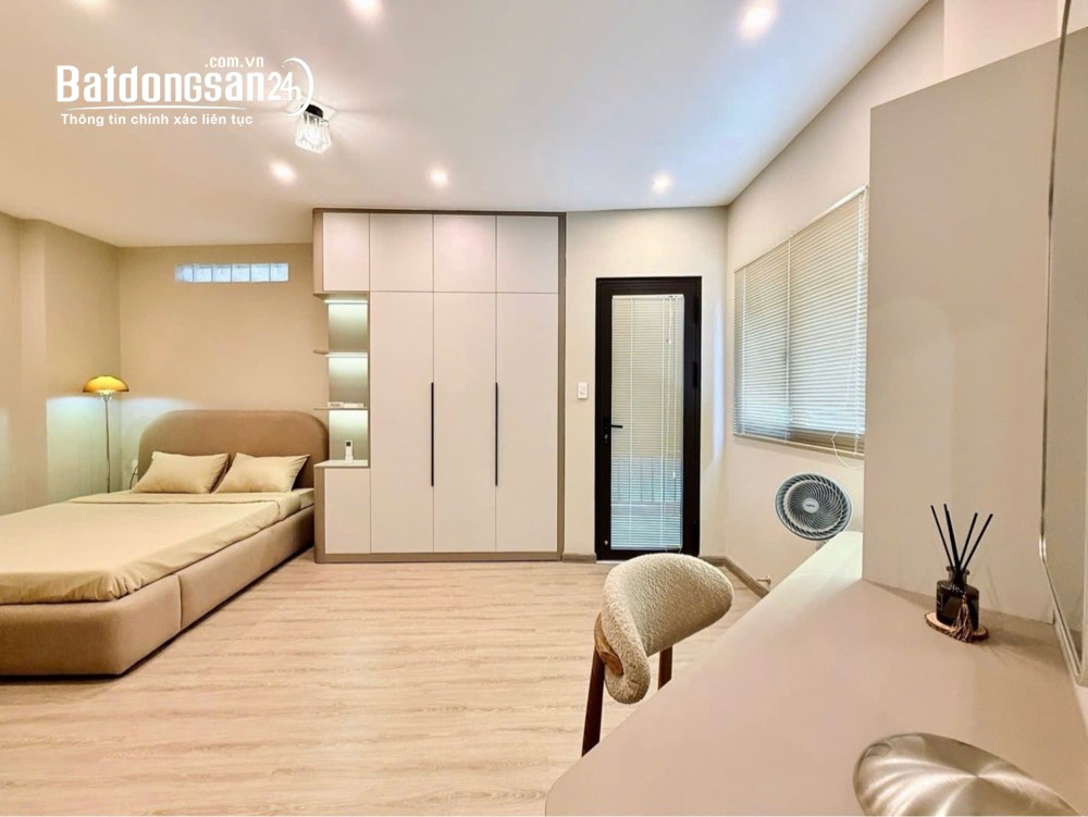 SIÊU PHẨM HIẾM- 5 TẦNG - SÁT MẶT TIỀN VÕ VĂN TẦN - Q3 - 3PN 3WC - FULL NỘITHẤT - 36M²