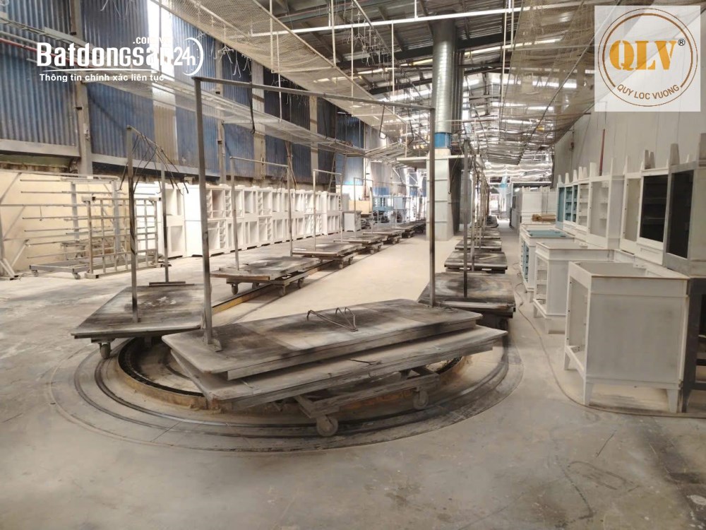 Cho thuê xưởng gỗ Tân Uyên 13.000m², xưởng 10.000m², PCCC tự động, điện 1.200 KVA.