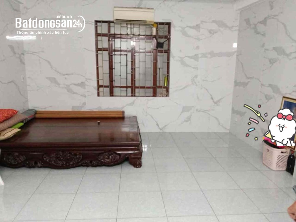 Bán nhà trung tâm Đống Đa 42m², mặt tiền rộng, ngõ gần phố, nở hậu, sẵn sàng giao dịch, nhỉnh 11 tỷ.