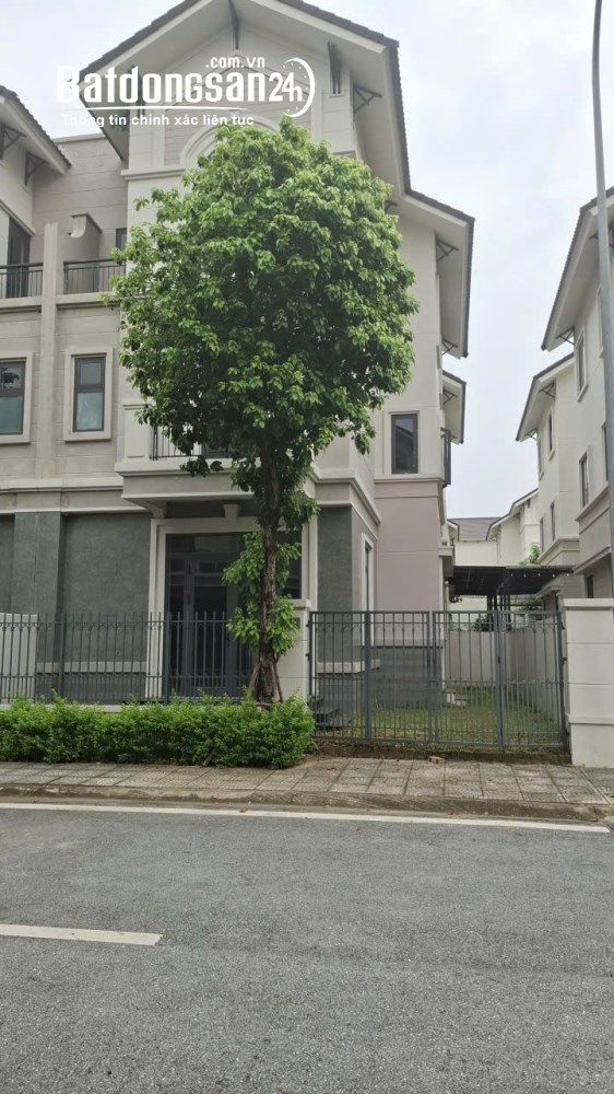  Biệt thự song lập Centa City VSIP Từ Sơn 135m², sổ hồng lâu dài, bao phí sang tên, giá 9,44 tỷ.