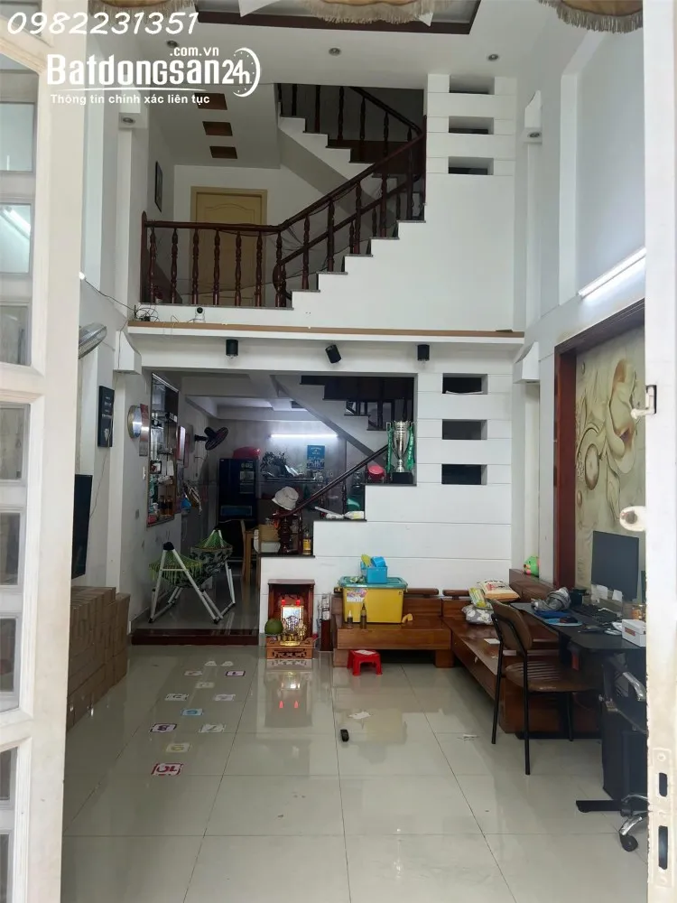 Bán nhà đẹp phường Hiệp Bình, TP. Hồ Chí Minh, DT 55,7m2, 3 phòng ngủ, giá 6.9 tỷ.
