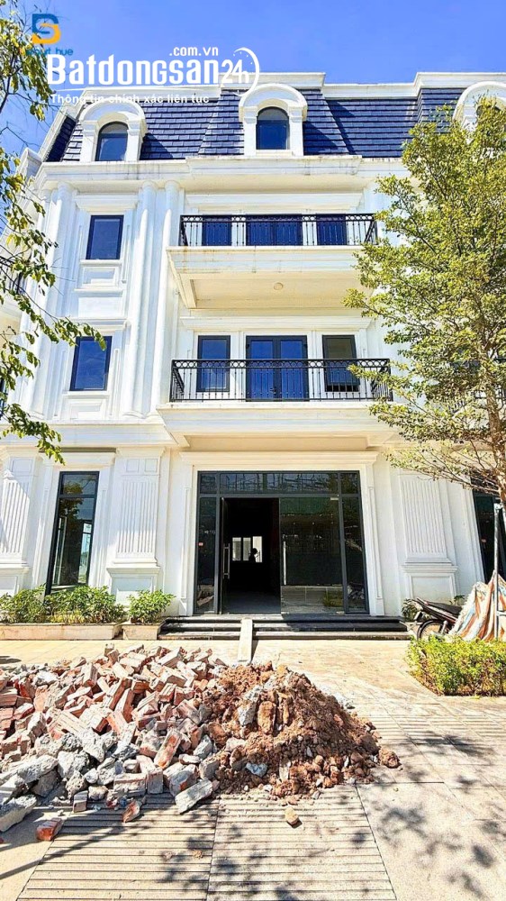 Shophouse Phú Xuân City giá chỉ từ 2,5 tỷ thanh toán 18 tháng đã có sẵn sổ hồng.