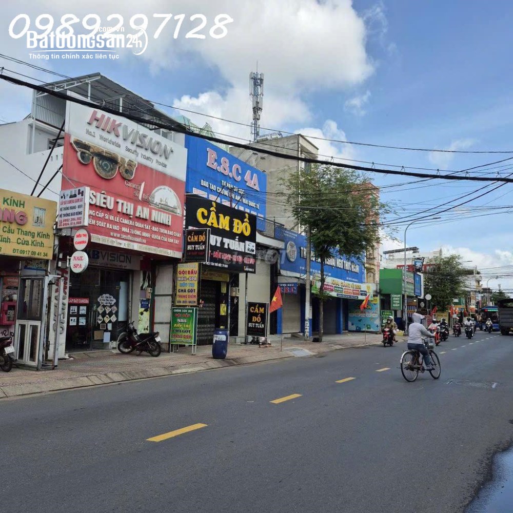 Nhà mặt tiền đường Nguyễn Ảnh Thủ, Tân Thới Hiệp (Hiệp Thành cũ) DT 81m2, 8,8 tỷ.