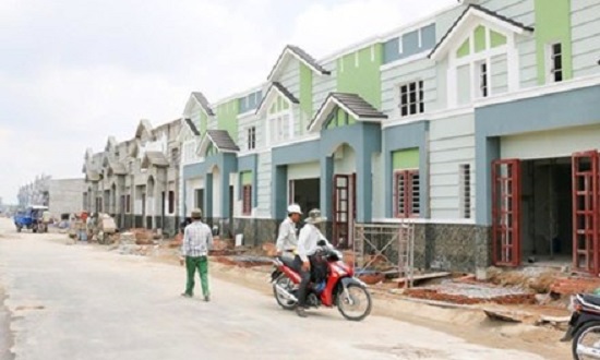Cơn sốt nhà liền kề , biệt thự xây sẵn lan rộng ở Sài Gòn