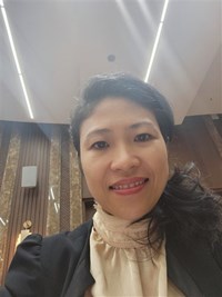 hoàng thu trang